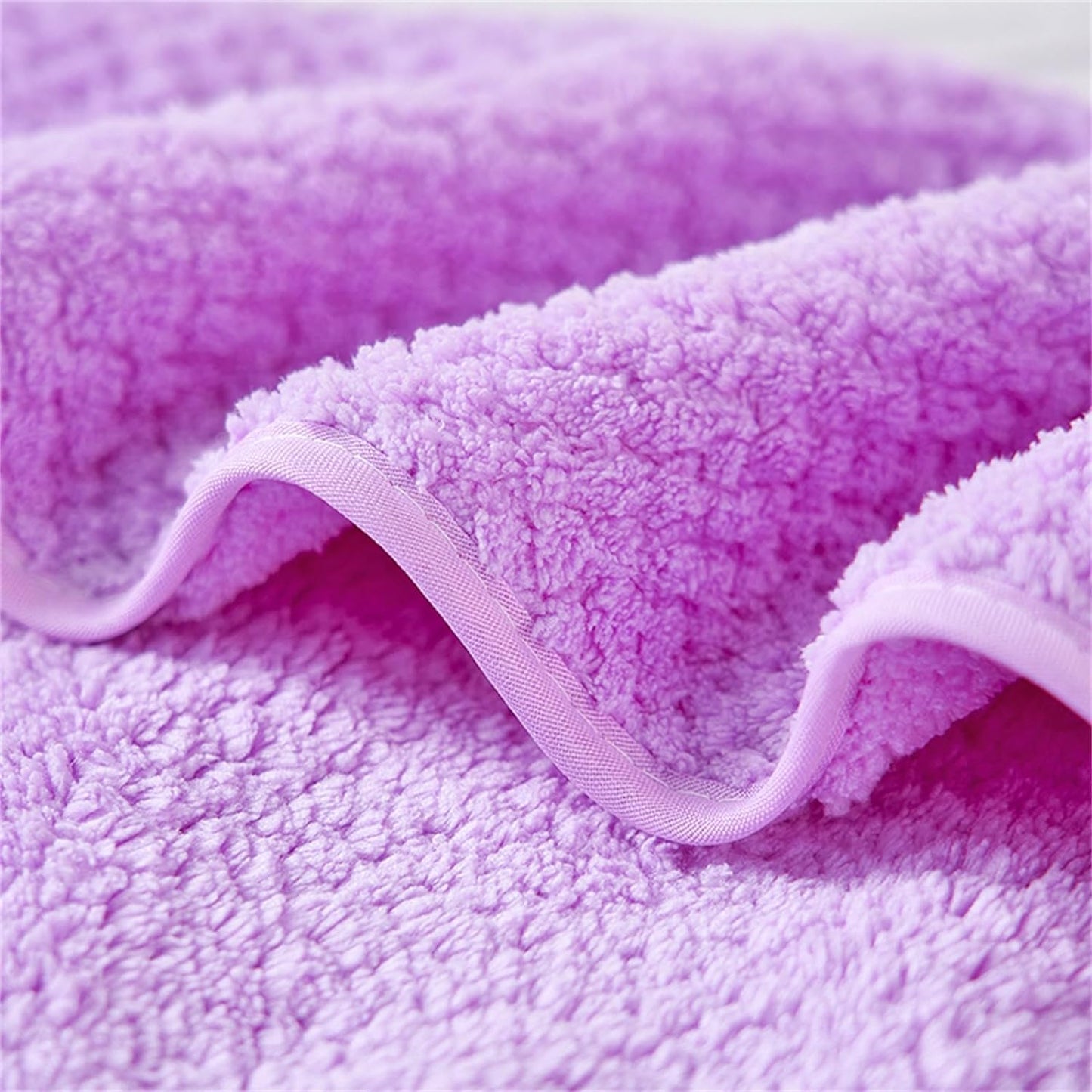 Ultra-Soft Microfiber Bath Towel For Men & Women